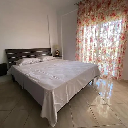 Kosmi House * Orfánion