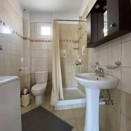 Kosmi House *